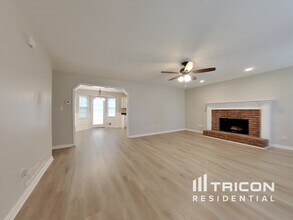 579 Stratford Dr in Douglasville, GA - Building Photo - Building Photo