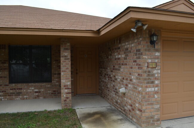 912 Rebecca Ln in Harker Heights, TX - Building Photo - Building Photo
