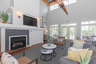 Waterford Landing in Coraopolis, PA - Building Photo - Building Photo