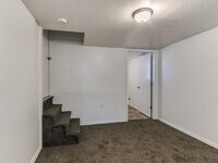 420 W Daws St photo'