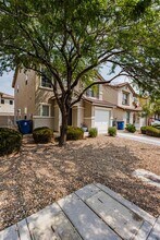 116 Trumphet Lilly Ave in Las Vegas, NV - Building Photo - Building Photo