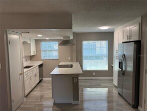 726 Edgewater Dr in Orlando, FL - Building Photo - Building Photo