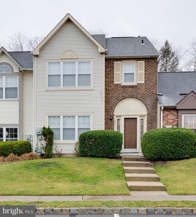 property at 203 Waverly Ct