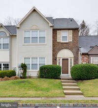203 Waverly Ct in Trenton, NJ - Building Photo - Building Photo