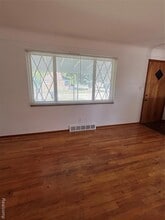 29213 Ruthdale St in Roseville, MI - Building Photo - Building Photo