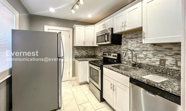 3421 Indiana Ave in Kansas City, MO - Building Photo - Building Photo