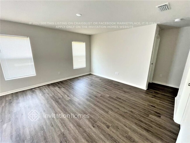 861 Cordele Ave NW in Port Charlotte, FL - Foto de edificio - Building Photo