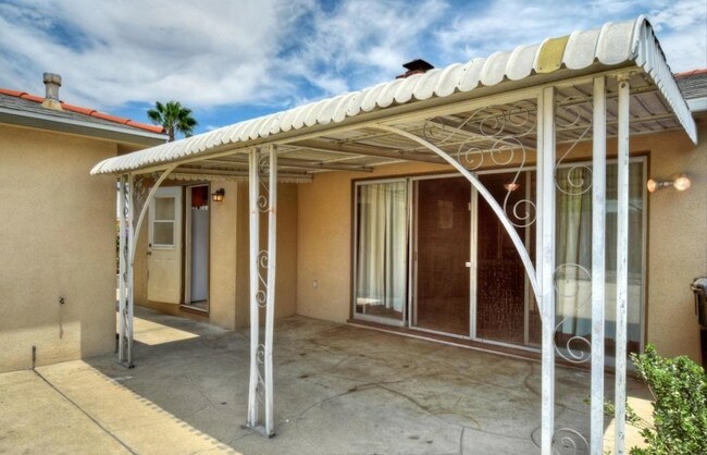 4910 Gary St in San Diego, CA - Building Photo - Building Photo