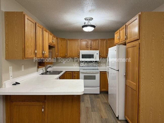 2736-33 1/2 33 1/2 Ave S in Fargo, ND - Building Photo - Building Photo