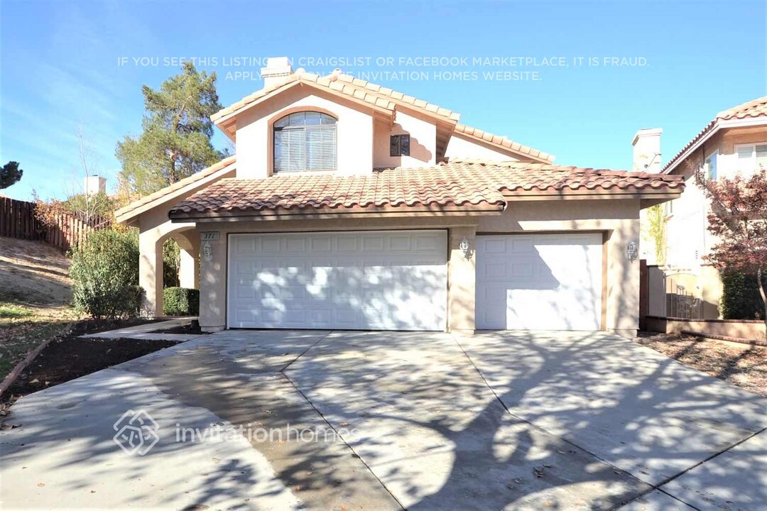 371 Morningside Terrace in Palmdale, CA - Building Photo