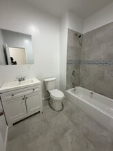 826 S 15th St, Unit 1 in Newark, NJ - Building Photo - Building Photo