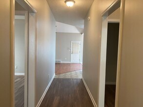 9112 Cinderhill Cove W in Memphis, TN - Building Photo - Building Photo