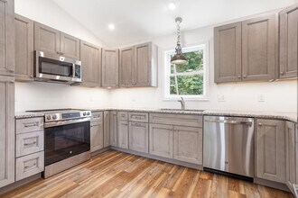 1645 Roundtop Rd in Lewisberry, PA - Building Photo - Building Photo