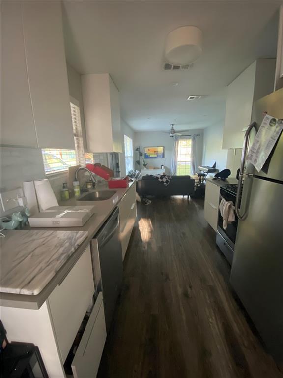 property at 5806 Glenhollow Path