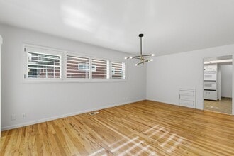 4070 College Dr in Ogden, UT - Foto de edificio - Building Photo