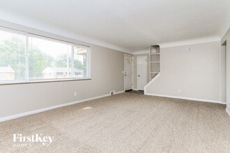 2741 Jonrose Ave in Cincinnati, OH - Building Photo - Building Photo