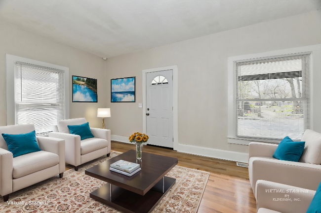 property at 1145 N Belleview Pl
