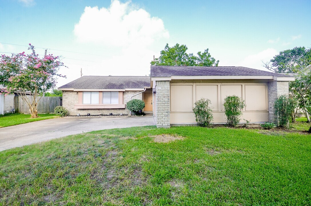 1246 Summer Park Ln in Katy, TX - Building Photo