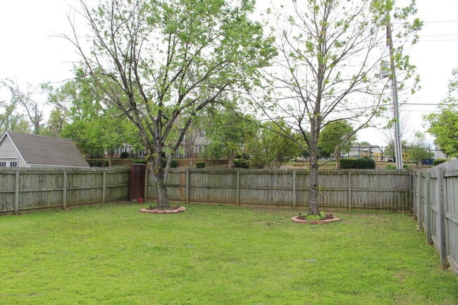 5739 Kayla Dr in Southaven, MS - Building Photo - Building Photo