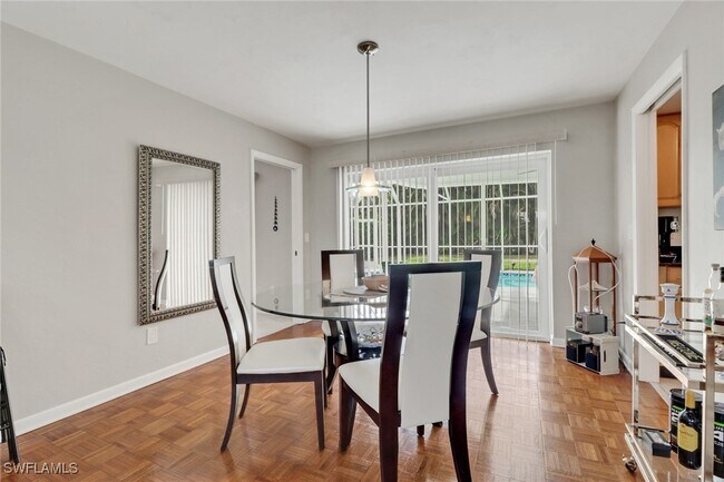 property at 4556 Lakewood Blvd