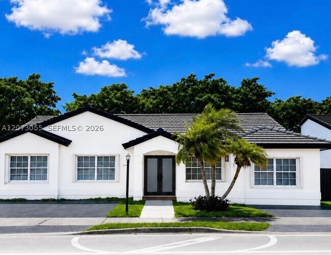 10290 SW 146th Ave