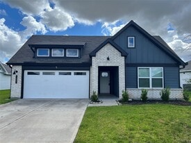 1607 Barrows Ln in Richmond, TX - Building Photo