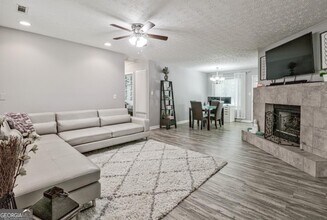 202 Ruskin Rd in Peachtree City, GA - Building Photo - Building Photo