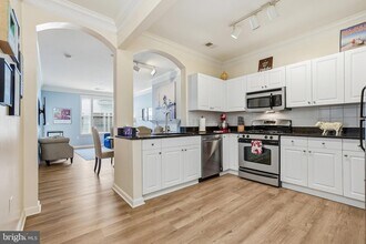 27 Booth St, Unit 345 in Gaithersburg, MD - Building Photo - Building Photo