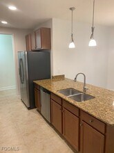 7757 Bristol Cir in Naples, FL - Building Photo - Building Photo