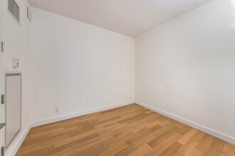 22 N 6th St in Brooklyn, NY - Building Photo - Building Photo