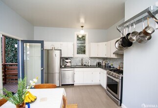 925 Treat Ave in San Francisco, CA - Building Photo - Building Photo