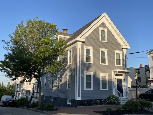 property at 18 North St