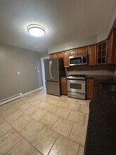 739 Burnside St, Unit 2 in Orange, NJ - Building Photo - Building Photo