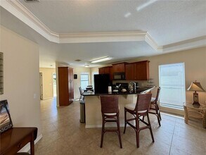 4766 Theodore Ave in Sarasota, FL - Foto de edificio - Building Photo