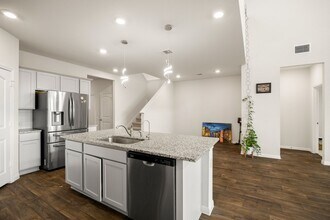 413 Emerald Cv in Georgetown, TX - Building Photo - Building Photo