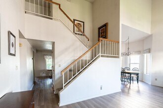 2434 W Lompoc Ave in Mesa, AZ - Foto de edificio - Building Photo