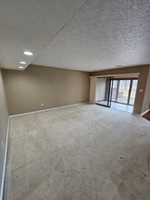 1105 Canyon View Rd in Northfield, OH - Building Photo - Building Photo