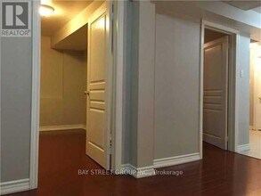 73 Knotty Pine Dr in Whitby, ON - Building Photo - Building Photo