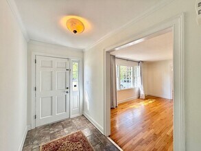 1402 Hedgelawn Way in Raleigh, NC - Building Photo - Building Photo