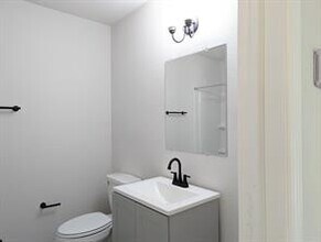 2016 Magnolia Dr in La Marque, TX - Building Photo - Building Photo
