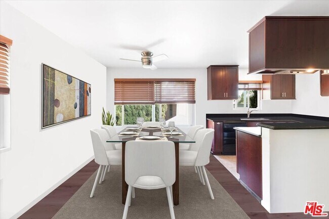 968 Larrabee St in West Hollywood, CA - Building Photo - Building Photo