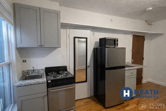 property at 28 S Huntington Ave