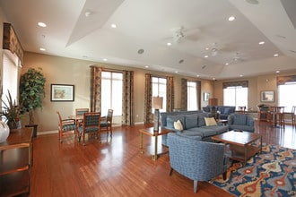 Ashley Estates in Loveland, CO - Foto de edificio - Interior Photo