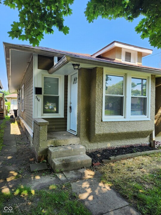 774 Dequincy St in Indianapolis, IN - Building Photo