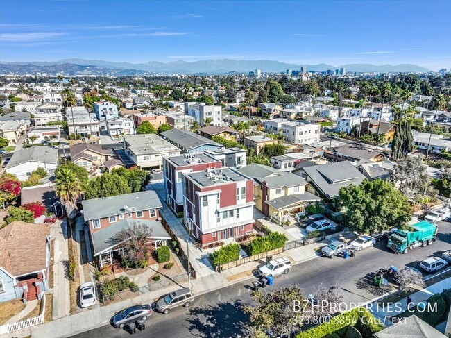 4525 St Elmo Dr in Los Angeles, CA - Building Photo - Building Photo