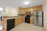 4200 Mozart Brigade Ln, Unit U in Fairfax, VA - Foto de edificio - Building Photo