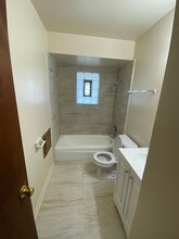 6408 N 58th St in Milwaukee, WI - Foto de edificio - Building Photo