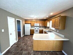 3388 Pennridge Rd in Clarksville, TN - Building Photo - Building Photo