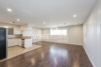 1102 Laurentide St photo'