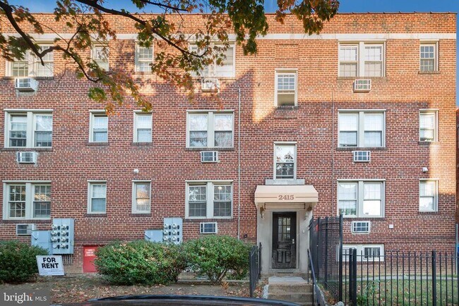 property at 2415 Ontario Rd NW